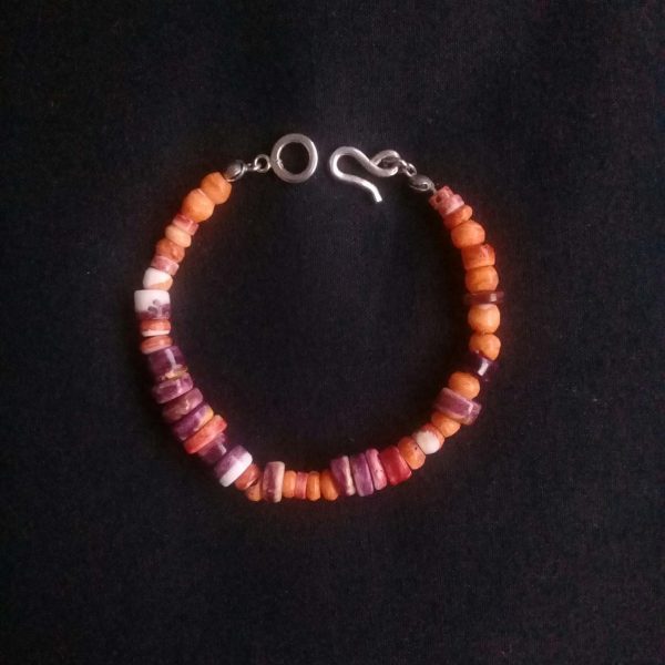 Pulsera eslabones doble con spondylus lila y rojo Pulsera eslabones doble con spondylus lila y rojo