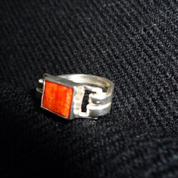 Anillo de Plata con spondylus naranja