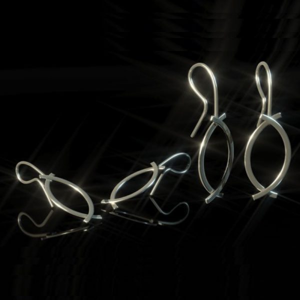 Aretes de Plata hilo cuadrado cruzado.