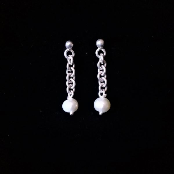 Aretes de Plata largos y perlas redondas