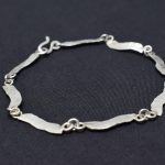 "Budapest" Pulsera en Plata Pura de Placas Onduladas y Martilladas