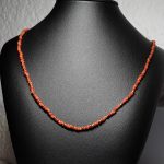 "Fuego" Collar de coralina roja y naranja con bronce