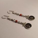"Cadena y placa" Aretes largos de plata 999 y spondylus naranja